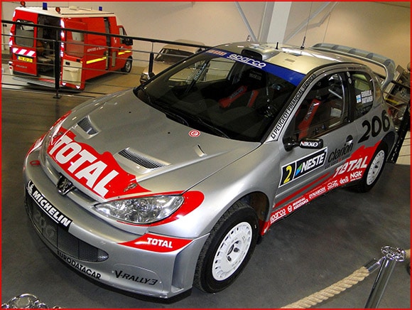 Peugeot 206 WRC - 5 saisons, 5 titres What else ?! De l'essence